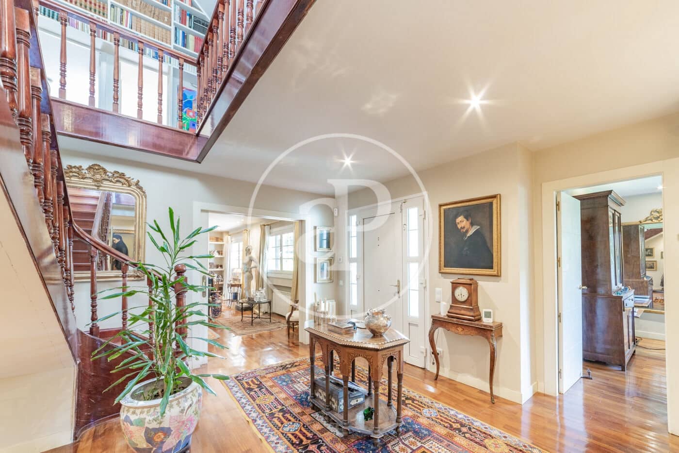 7 soveværelse Villa til salg i Pozuelo de Alarcon med swimmingpool - € 1.725.000 (Ref: 8986897)