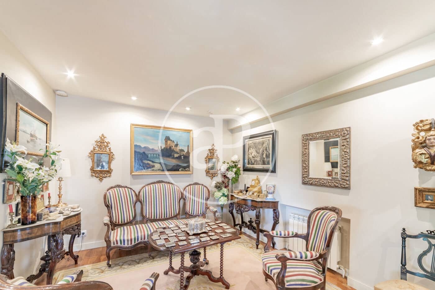 7 soveværelse Villa til salg i Pozuelo de Alarcon med swimmingpool - € 1.725.000 (Ref: 8986897)