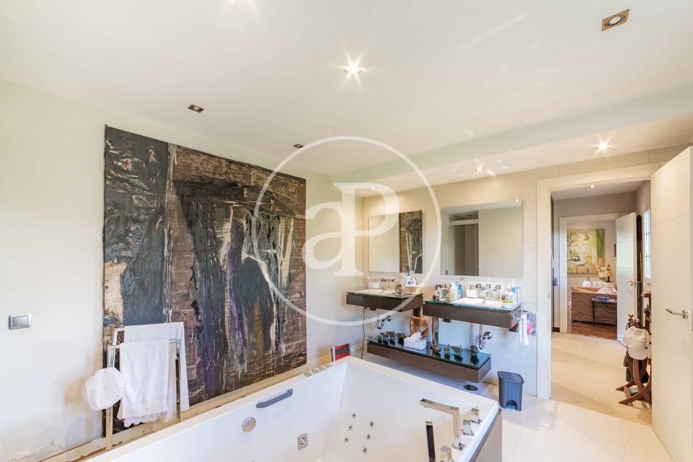 7 soveværelse Villa til salg i Pozuelo de Alarcon med swimmingpool - € 1.725.000 (Ref: 8986897)