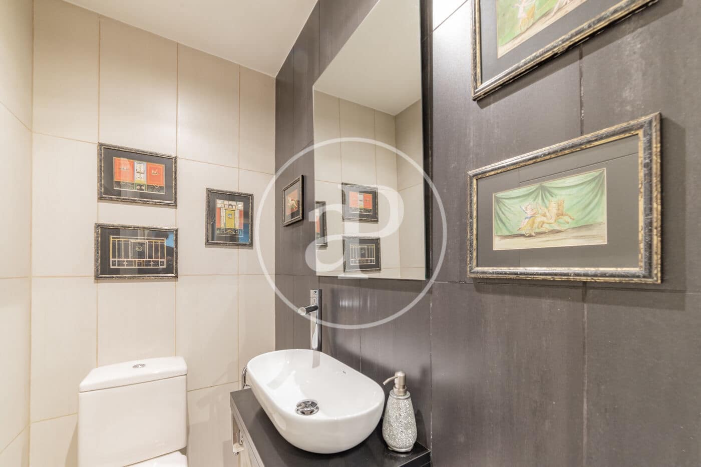 7 soveværelse Villa til salg i Pozuelo de Alarcon med swimmingpool - € 1.725.000 (Ref: 8986897)