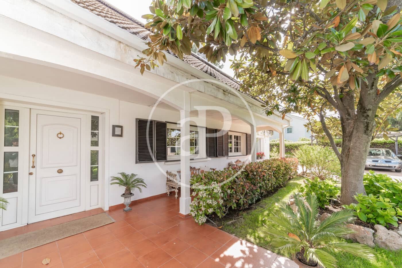 7 soveværelse Villa til salg i Pozuelo de Alarcon med swimmingpool - € 1.725.000 (Ref: 8986897)