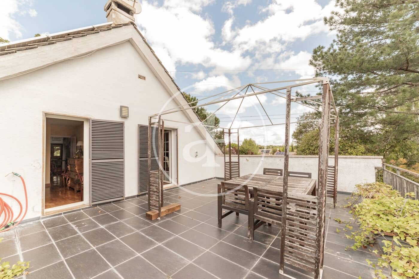 7 soveværelse Villa til salg i Pozuelo de Alarcon med swimmingpool - € 1.725.000 (Ref: 8986897)