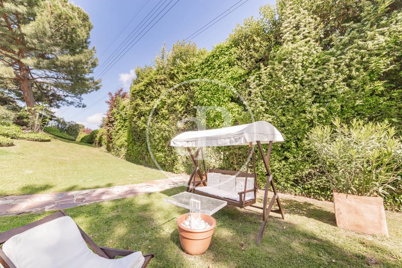 7 soveværelse Villa til salg i Pozuelo de Alarcon med swimmingpool - € 1.725.000 (Ref: 8986897)