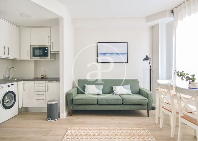 Apartment for sale in Berruguete, Madrid city - € 341,000 (Ref: 8986947)