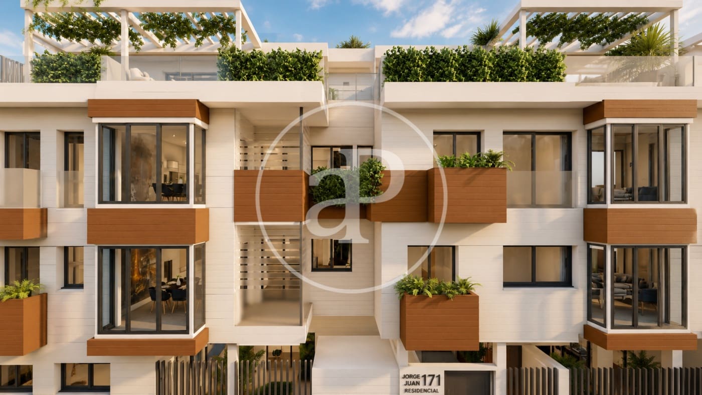 Apartment for sale in Madrid city with pool - € 995,000 (Ref: 8986959)