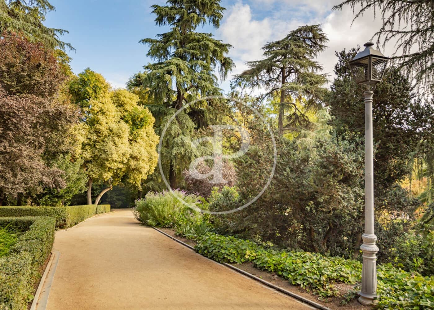 Appartamento in vendita in Madrid citta con piscina - 995.000 € (Rif: 8986964)