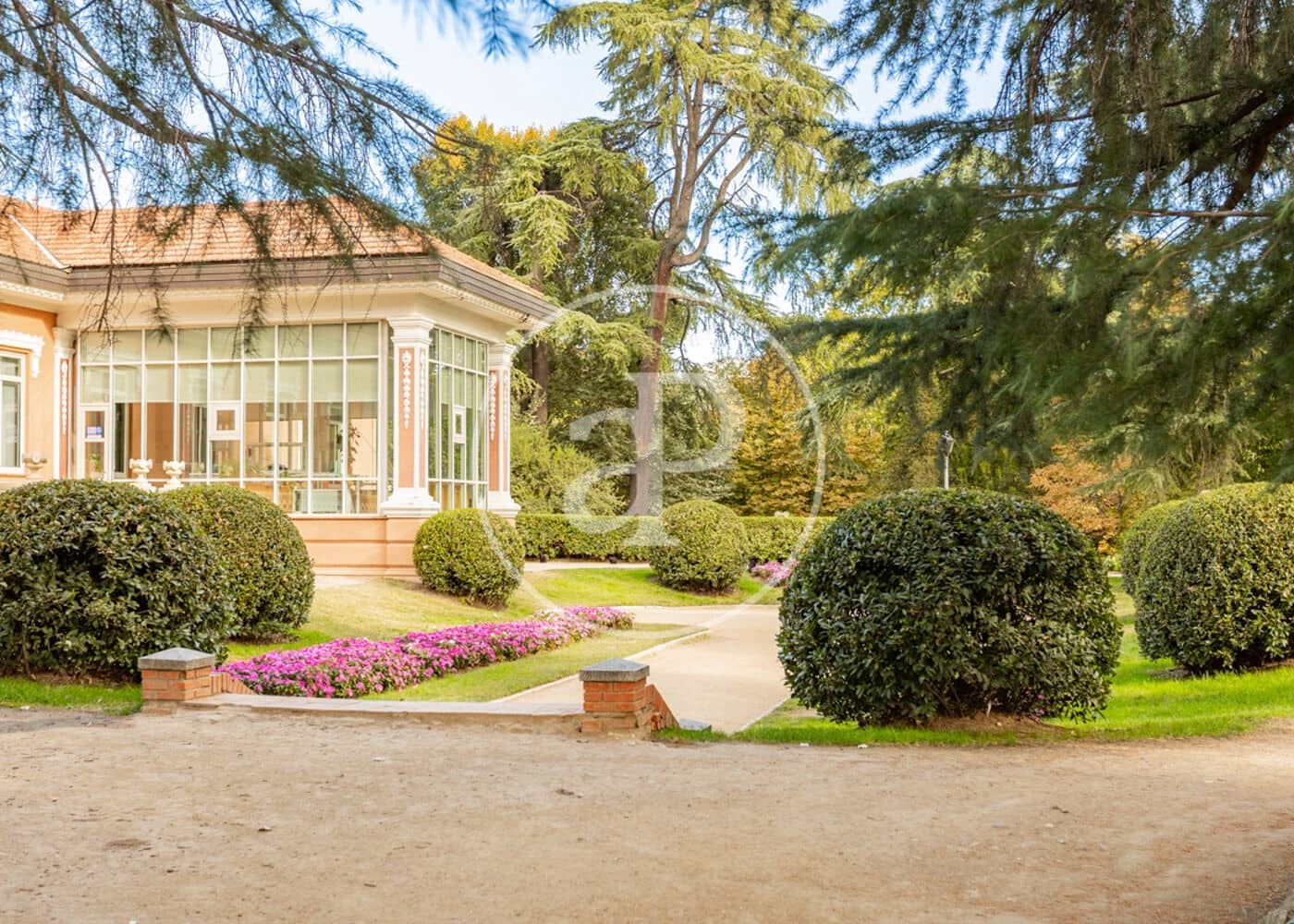 Lejlighed til salg i Madrid by med swimmingpool - € 995.000 (Ref: 8986965)