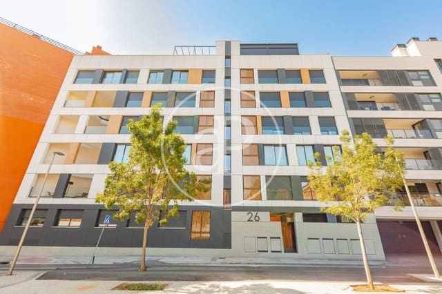 Appartement te koop in Delicias, Madrid stad met zwembad - € 717.000 (Ref: 8986970)