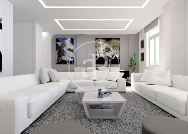 Lejlighed til salg i Almagro, Madrid by med swimmingpool - € 1.000.000 (Ref: 8986980)