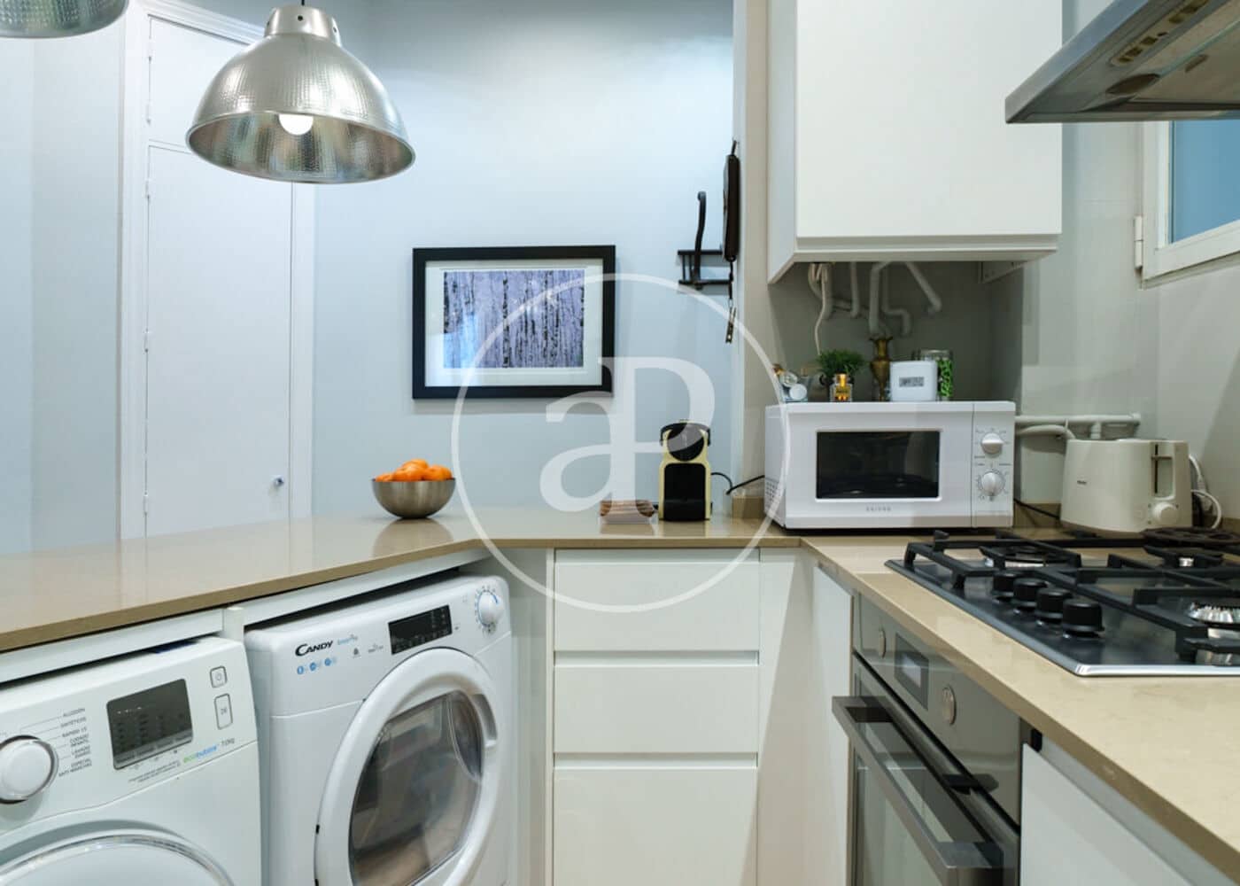 1 soveværelse Lejlighed til leje i Madrid by - € 3.950 (Ref: 8988506)