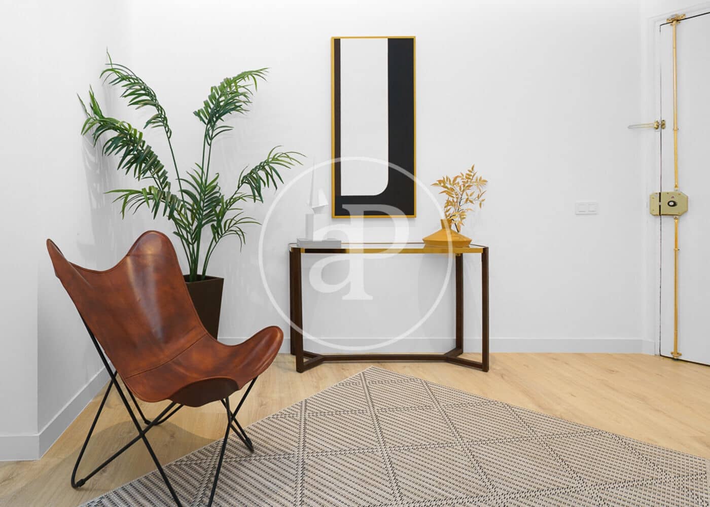 3 soveværelse Lejlighed til leje i Madrid by - € 7.500 (Ref: 8988512)