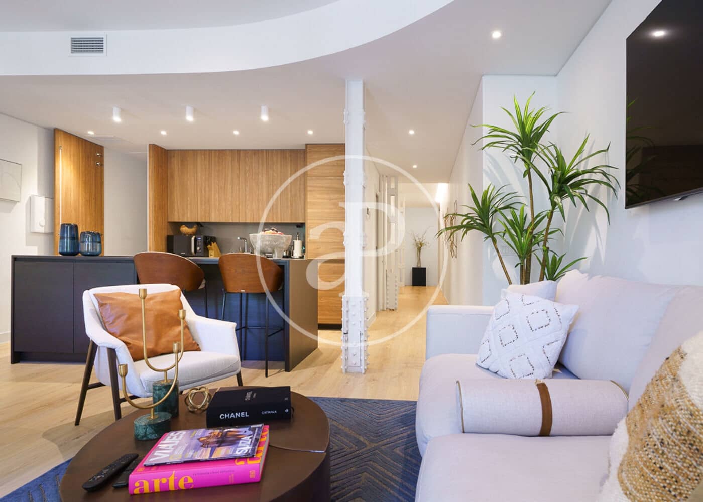 3 soveværelse Lejlighed til leje i Madrid by - € 7.500 (Ref: 8988512)