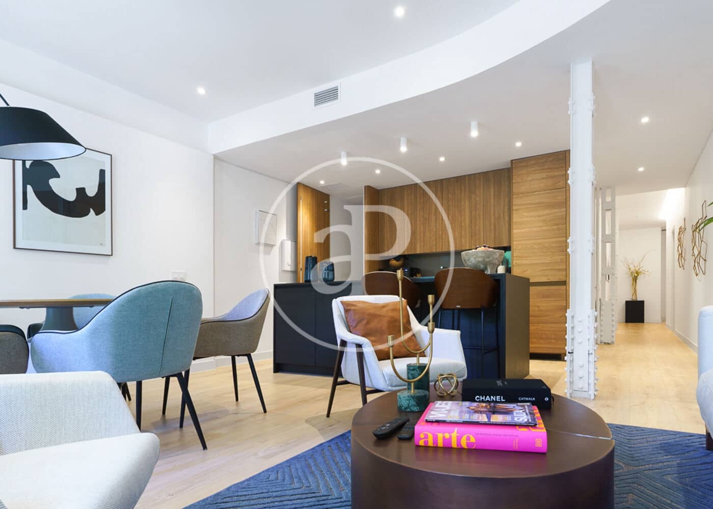 3 soveværelse Lejlighed til leje i Madrid by - € 7.500 (Ref: 8988512)