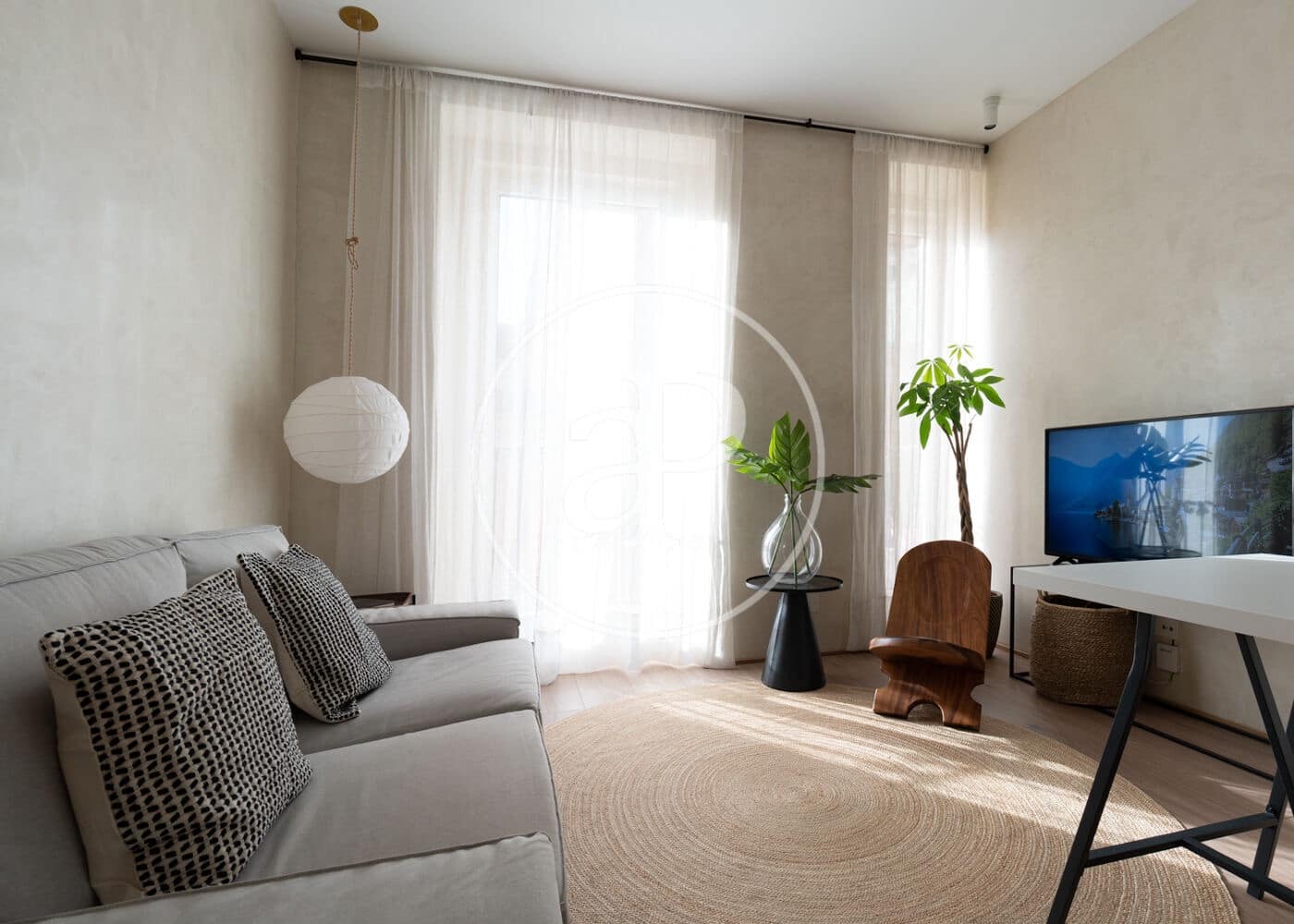 2 slaapkamer Appartement te huur in Madrid stad - € 3.400 (Ref: 8994179)