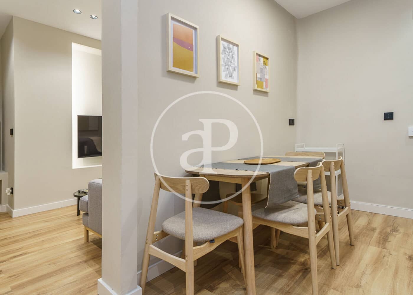 3 soveværelse Lejlighed til leje i Madrid by - € 4.750 (Ref: 8994181)