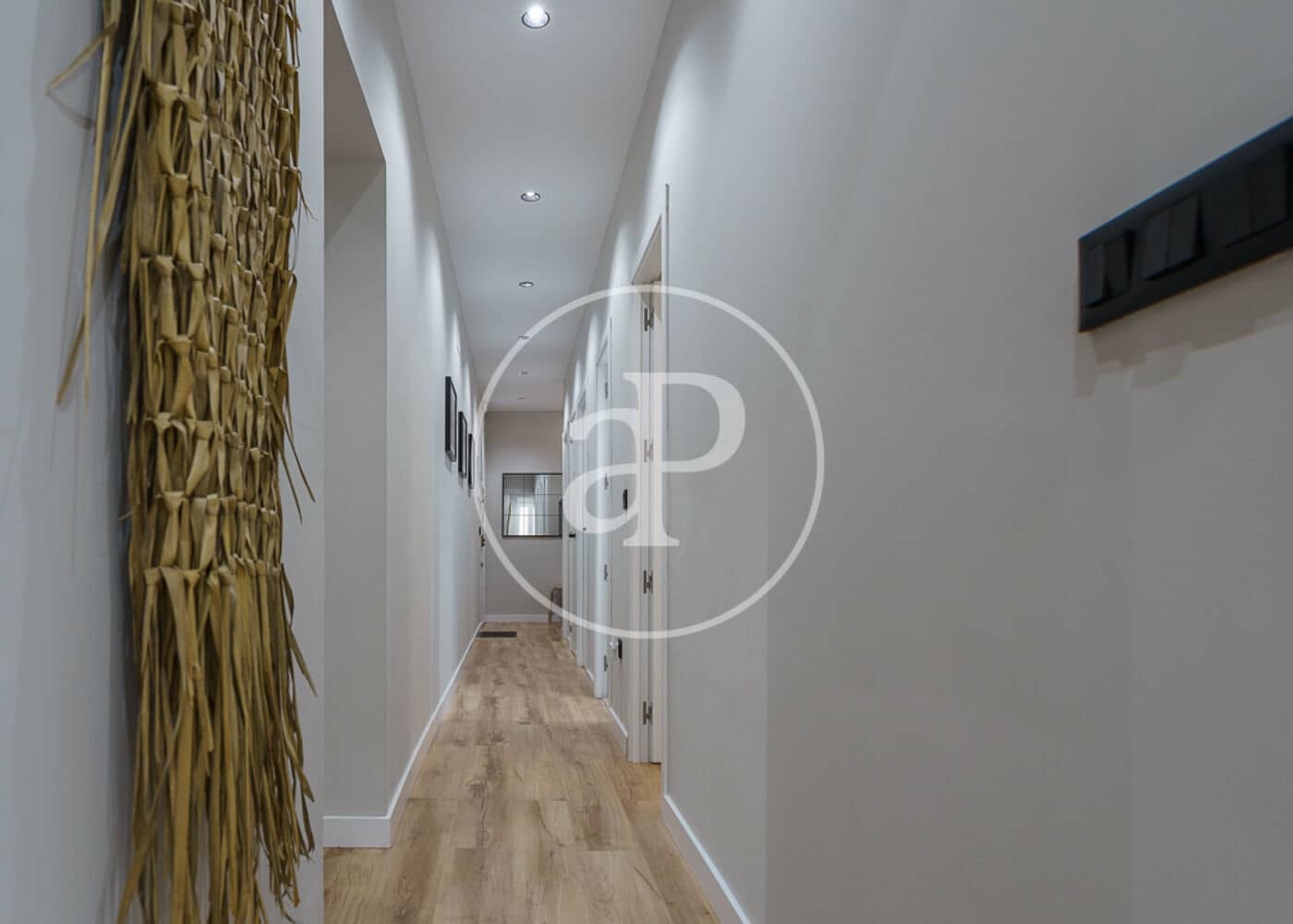 3 soveværelse Lejlighed til leje i Madrid by - € 4.750 (Ref: 8994181)