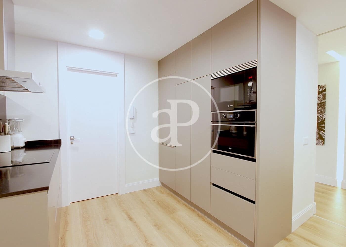 4 Zimmer Apartment zu vermieten in Madrid Stadt - 11.000 € (Ref: 8994182)
