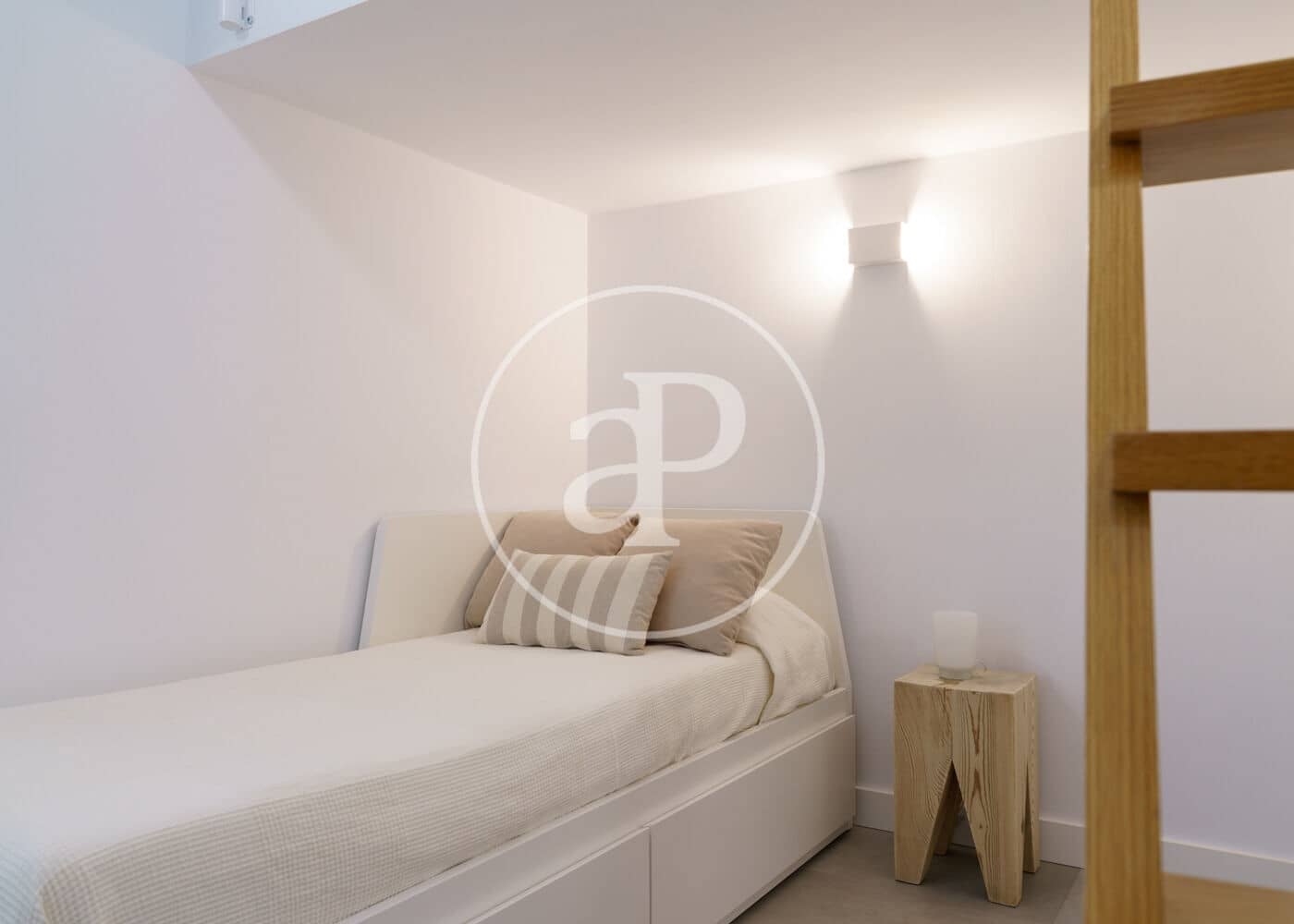 2 slaapkamer Appartement te huur in Madrid stad - € 3.700 (Ref: 8994183)