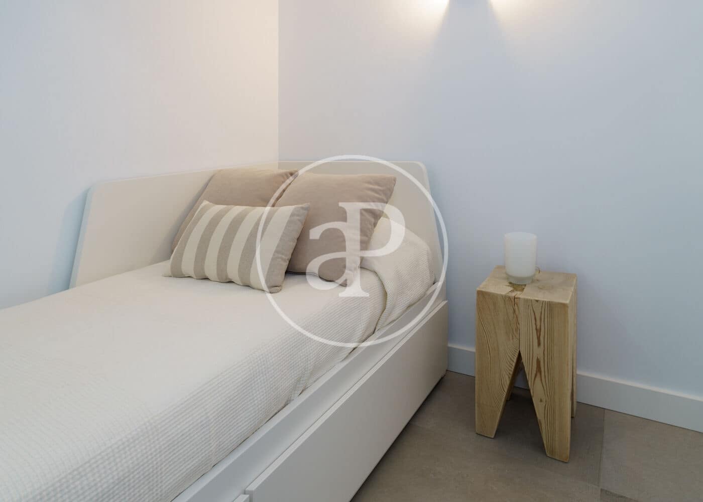 2 slaapkamer Appartement te huur in Madrid stad - € 3.700 (Ref: 8994183)