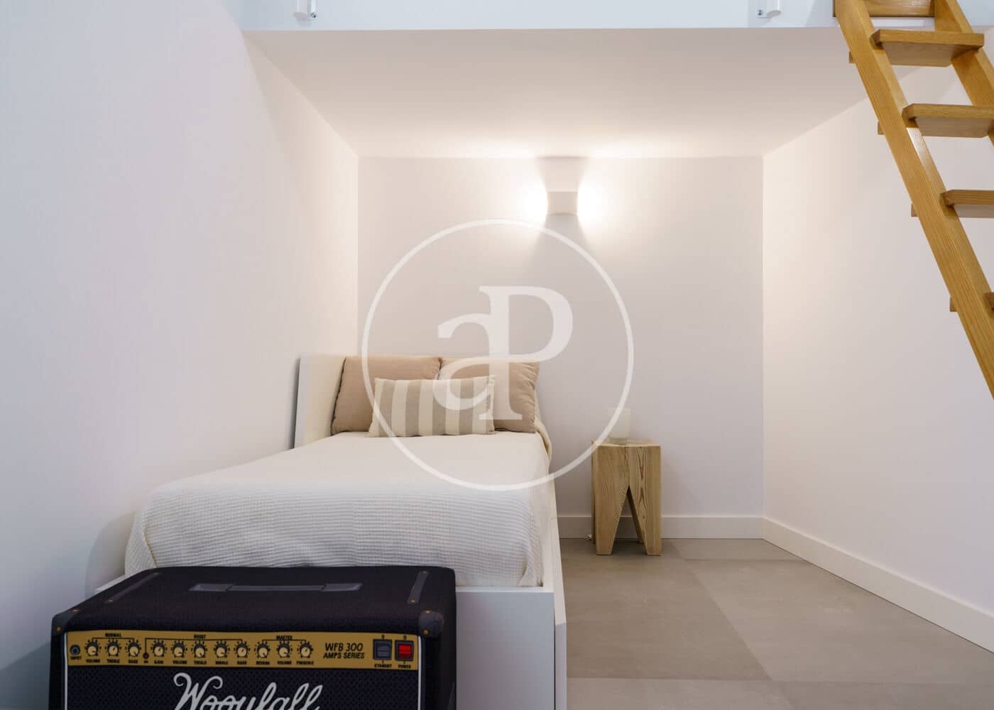 2 slaapkamer Appartement te huur in Madrid stad - € 3.700 (Ref: 8994183)