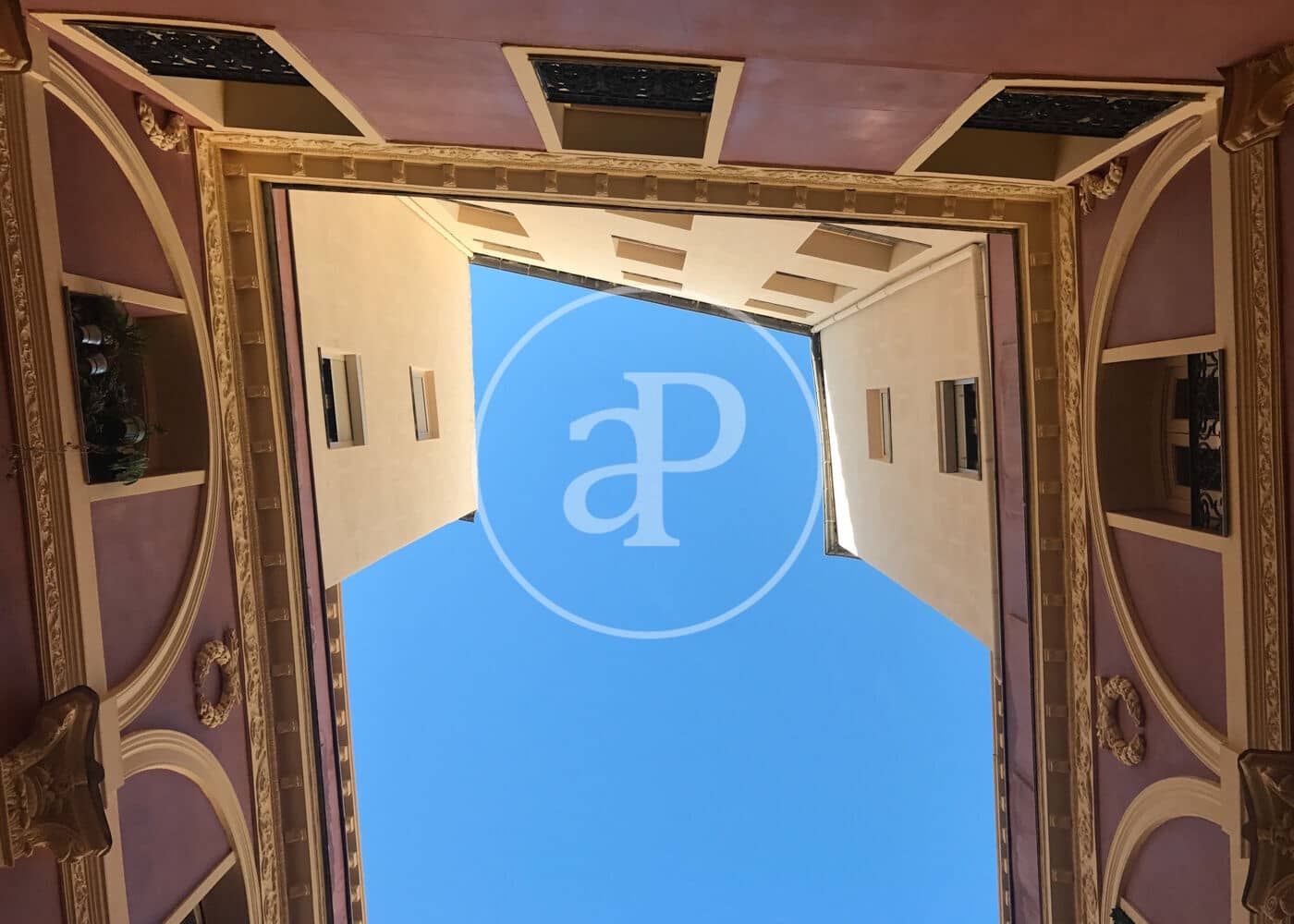 1 slaapkamer Penthouse te huur in Madrid stad - € 3.200 (Ref: 8994186)