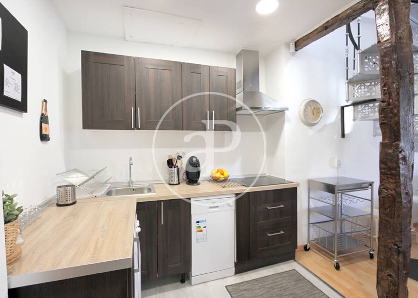 1 slaapkamer Penthouse te huur in Madrid stad - € 3.200 (Ref: 8994186)
