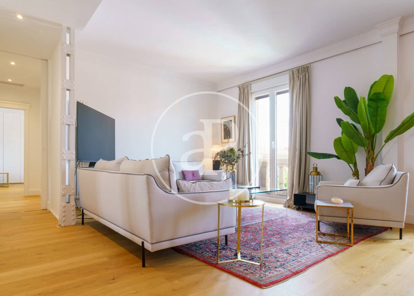 3 soveværelse Lejlighed til leje i Madrid by - € 8.000 (Ref: 8994188)