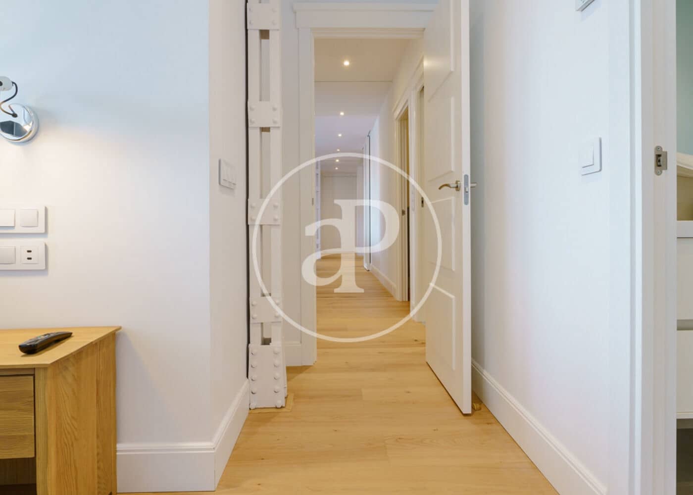 3 soveværelse Lejlighed til leje i Madrid by - € 8.000 (Ref: 8994188)