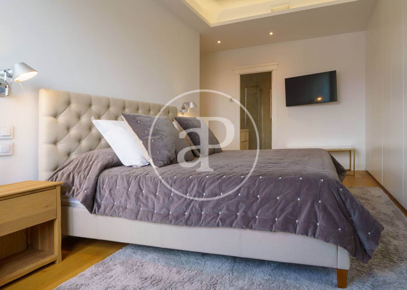 3 soveværelse Lejlighed til leje i Madrid by - € 8.000 (Ref: 8994188)