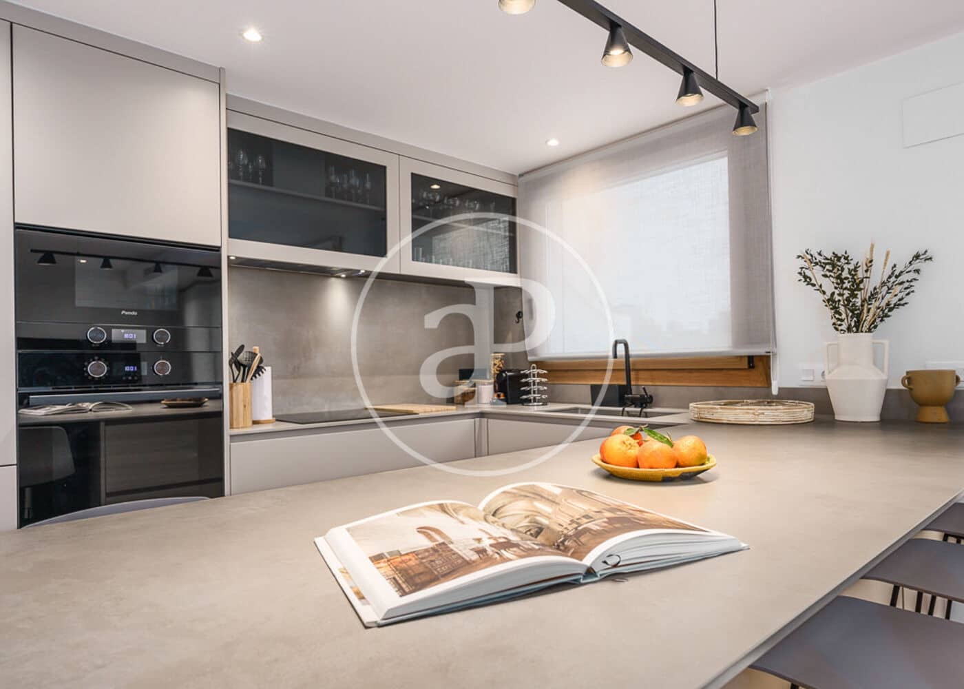 2 soverom Leilighet til leie i Madrid by - € 6 500 (Ref: 8994191)