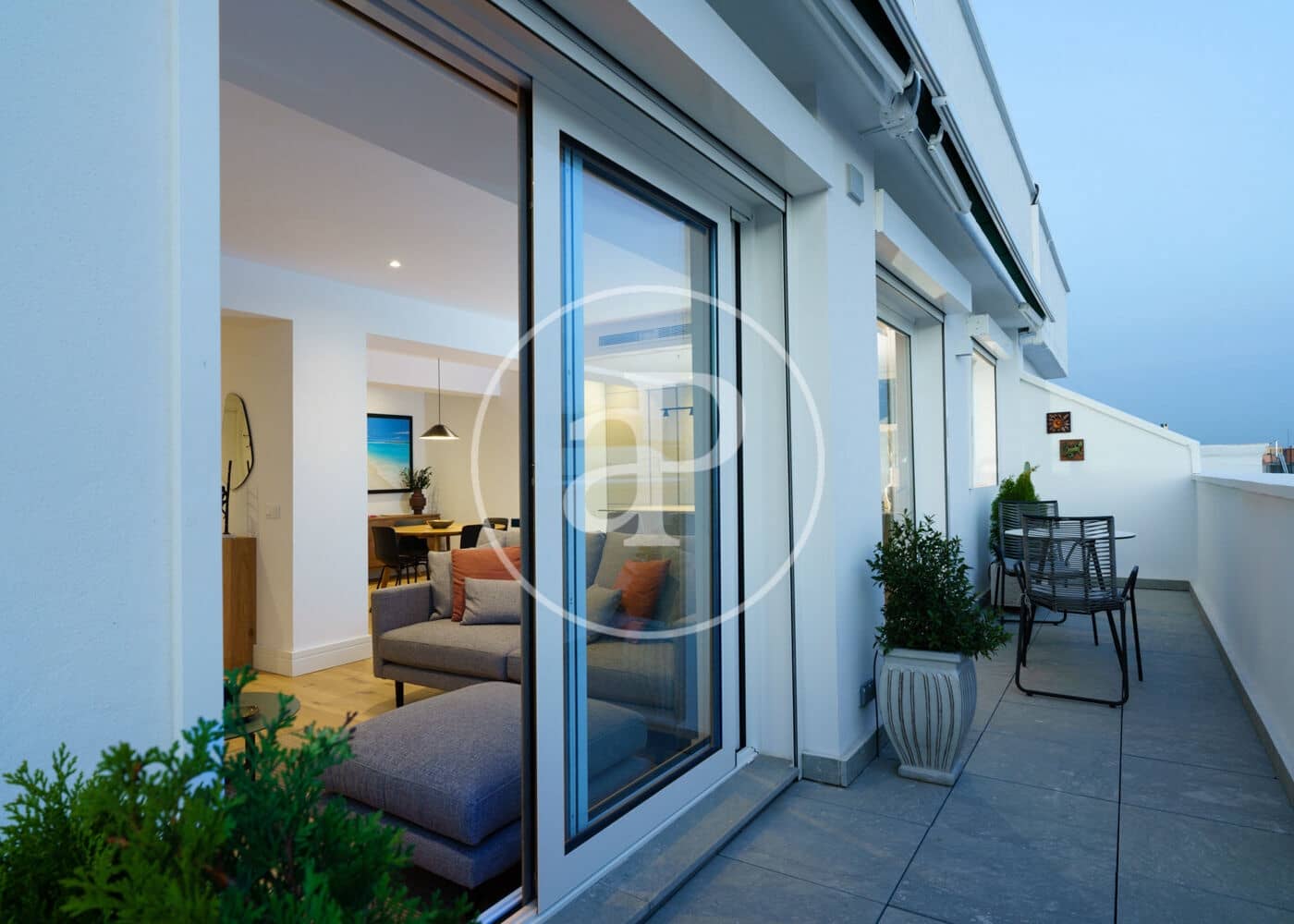 2 soverom Leilighet til leie i Madrid by - € 6 500 (Ref: 8994191)