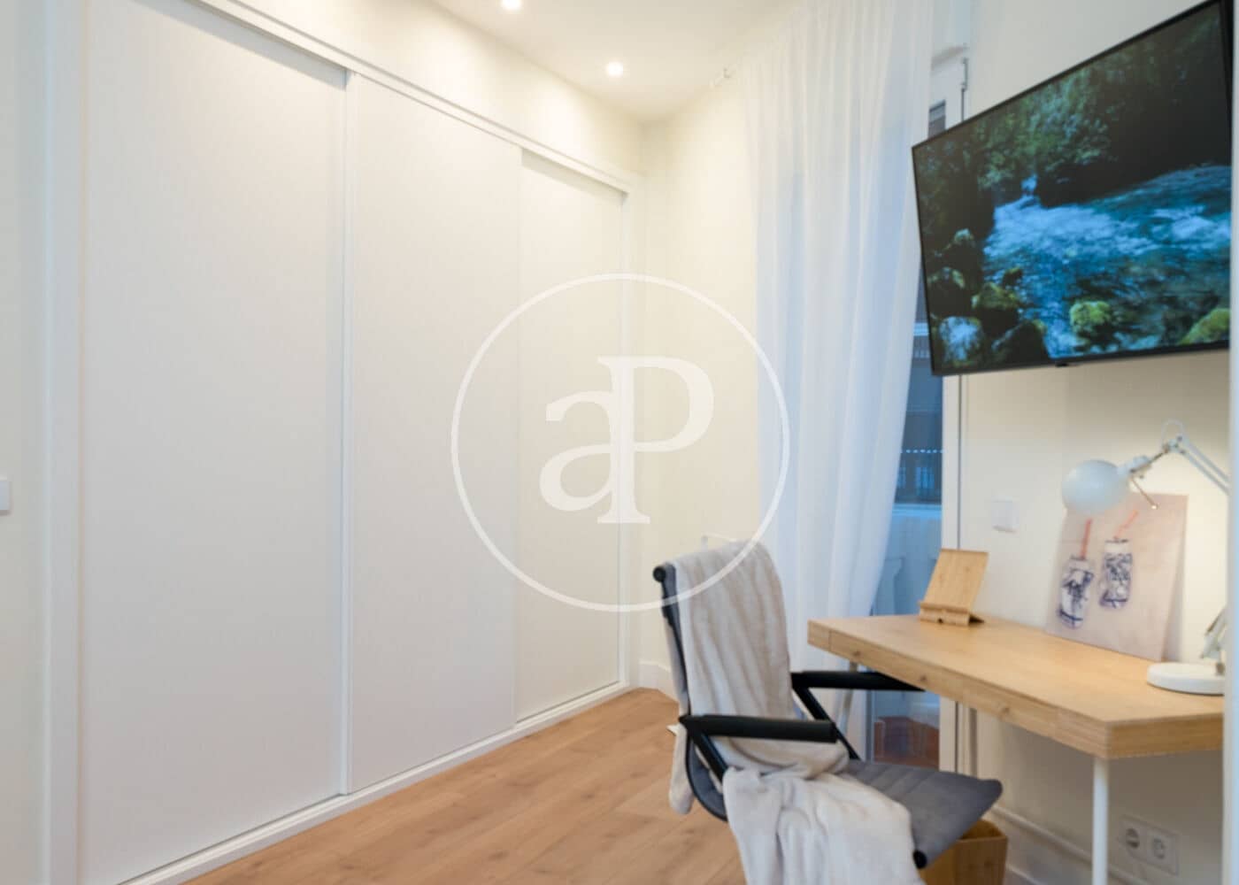 2 soveværelse Lejlighed til leje i Madrid by - € 5.500 (Ref: 8994192)