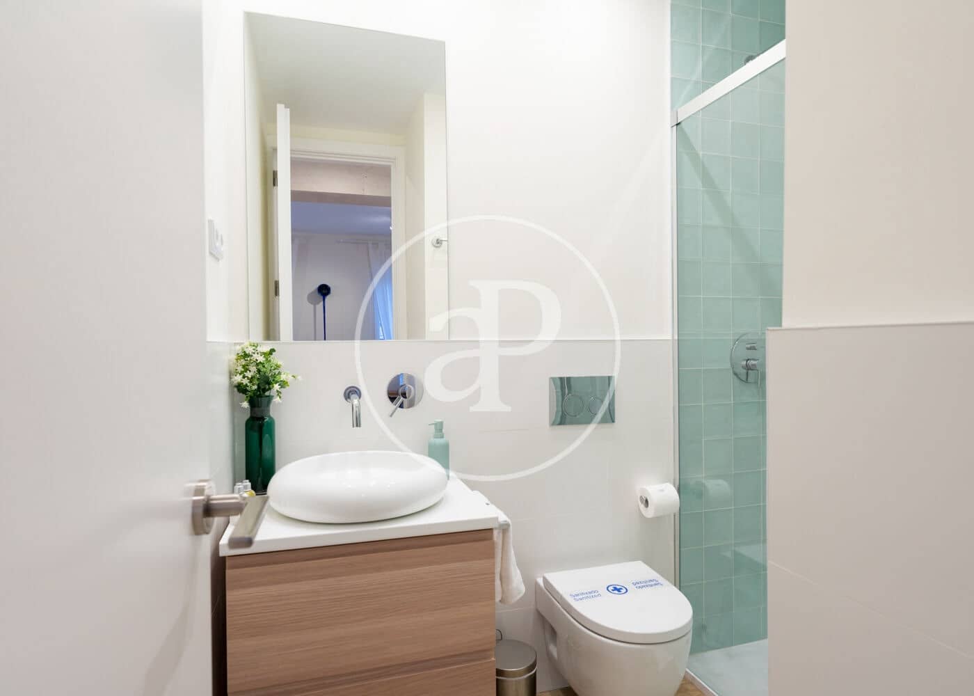 2 soveværelse Lejlighed til leje i Madrid by - € 5.500 (Ref: 8994192)