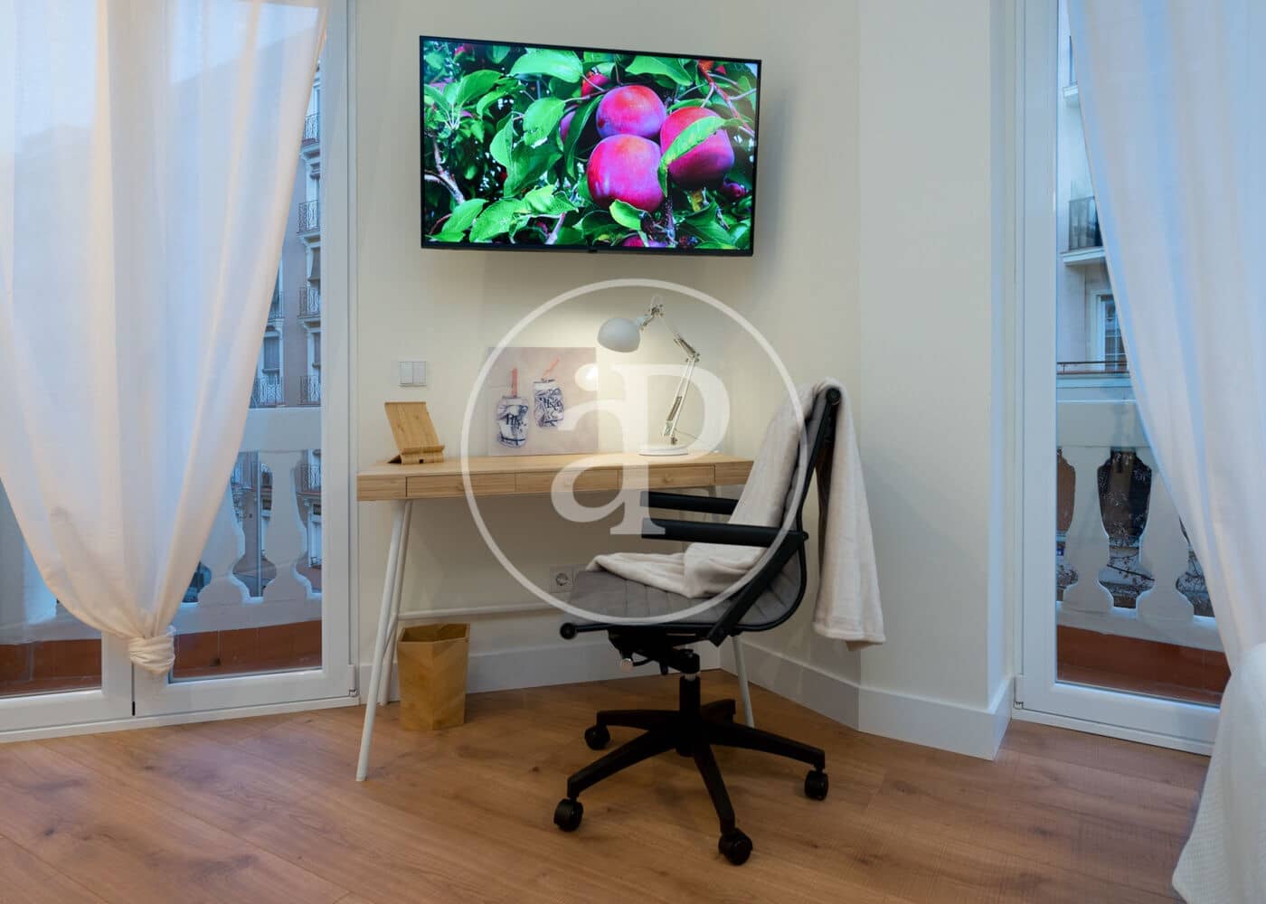 2 soveværelse Lejlighed til leje i Madrid by - € 5.500 (Ref: 8994192)