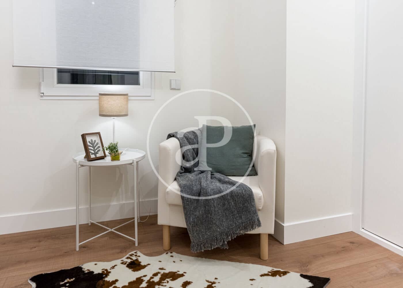 2 soveværelse Lejlighed til leje i Madrid by - € 5.500 (Ref: 8994192)