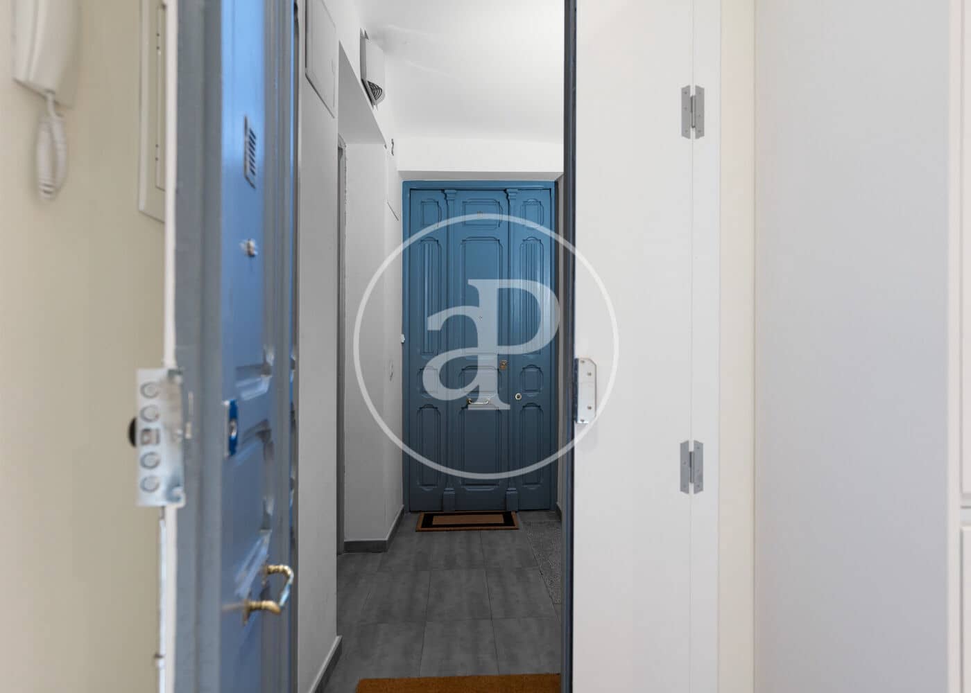 2 soveværelse Lejlighed til leje i Madrid by - € 5.500 (Ref: 8994192)