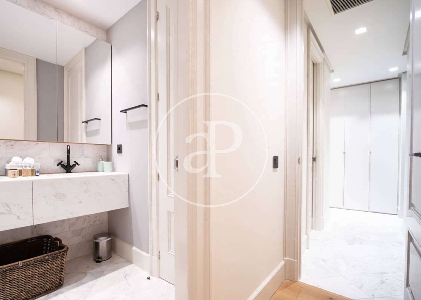 2 soverom Leilighet til leie i Madrid by - € 6 200 (Ref: 8994193)