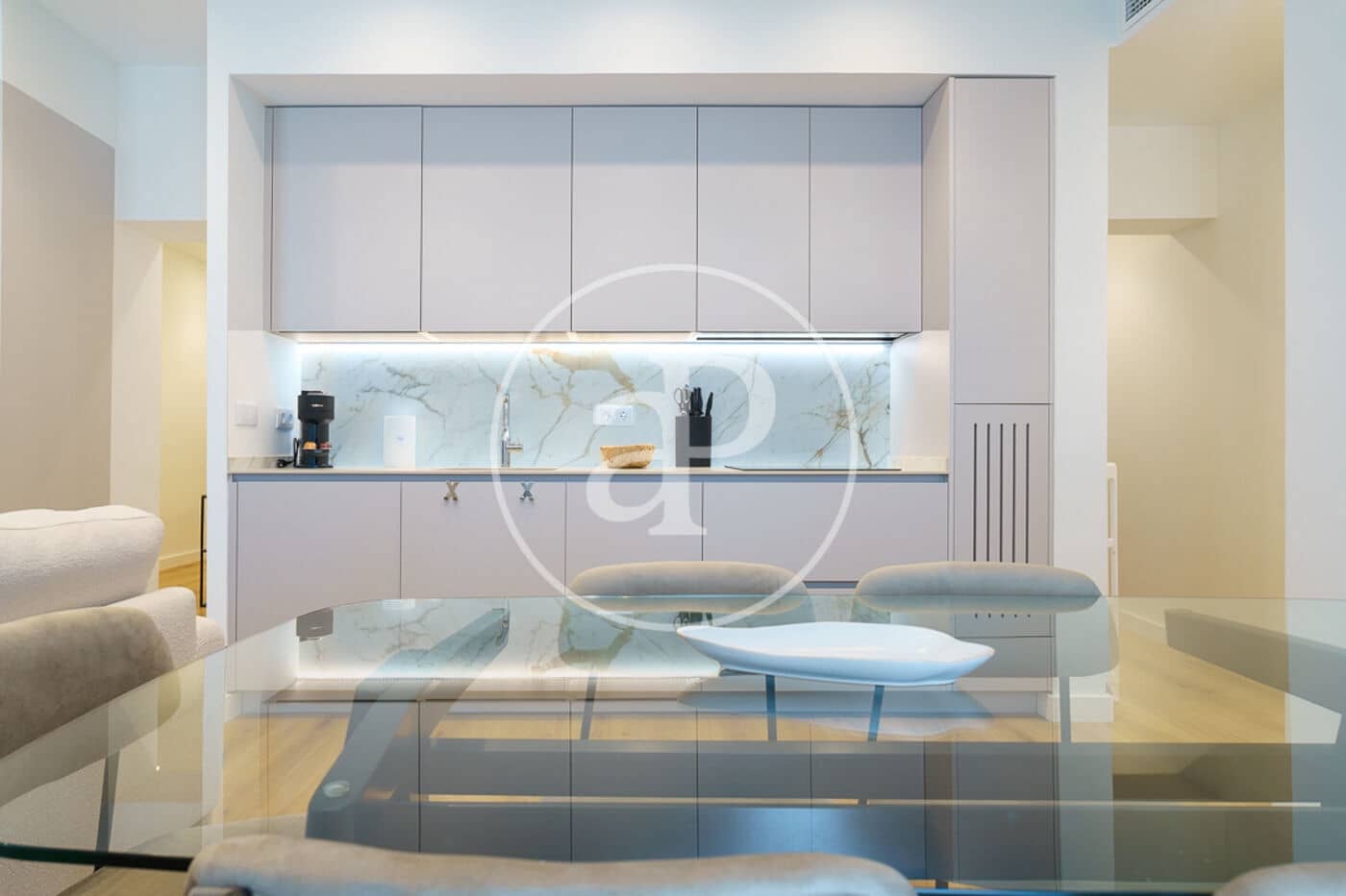 3 soverom Leilighet til leie i Madrid by - € 5 500 (Ref: 8994198)