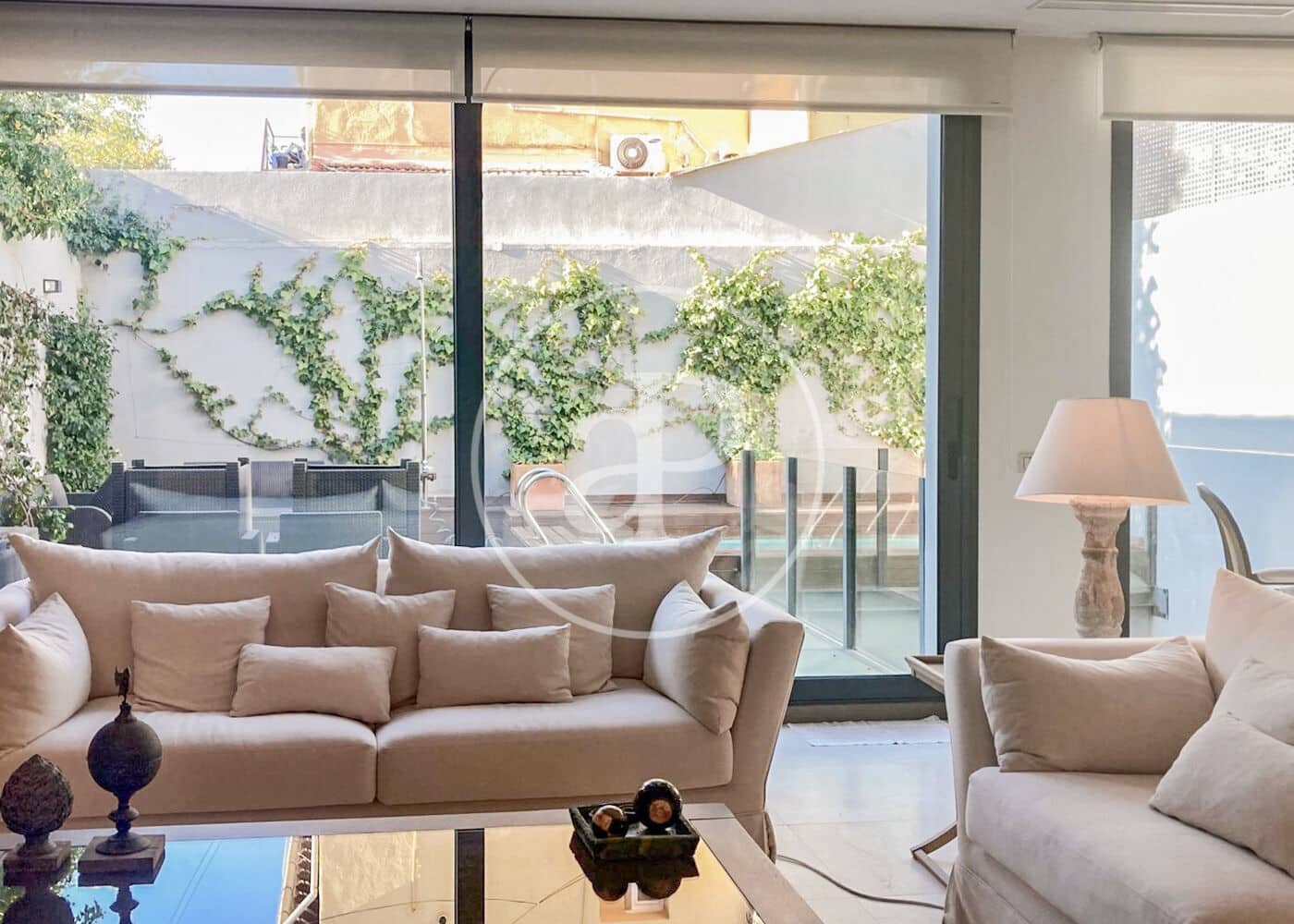 5 camera da letto Villa da affittare in Madrid citta con piscina - 6.900 € (Rif: 8999641)