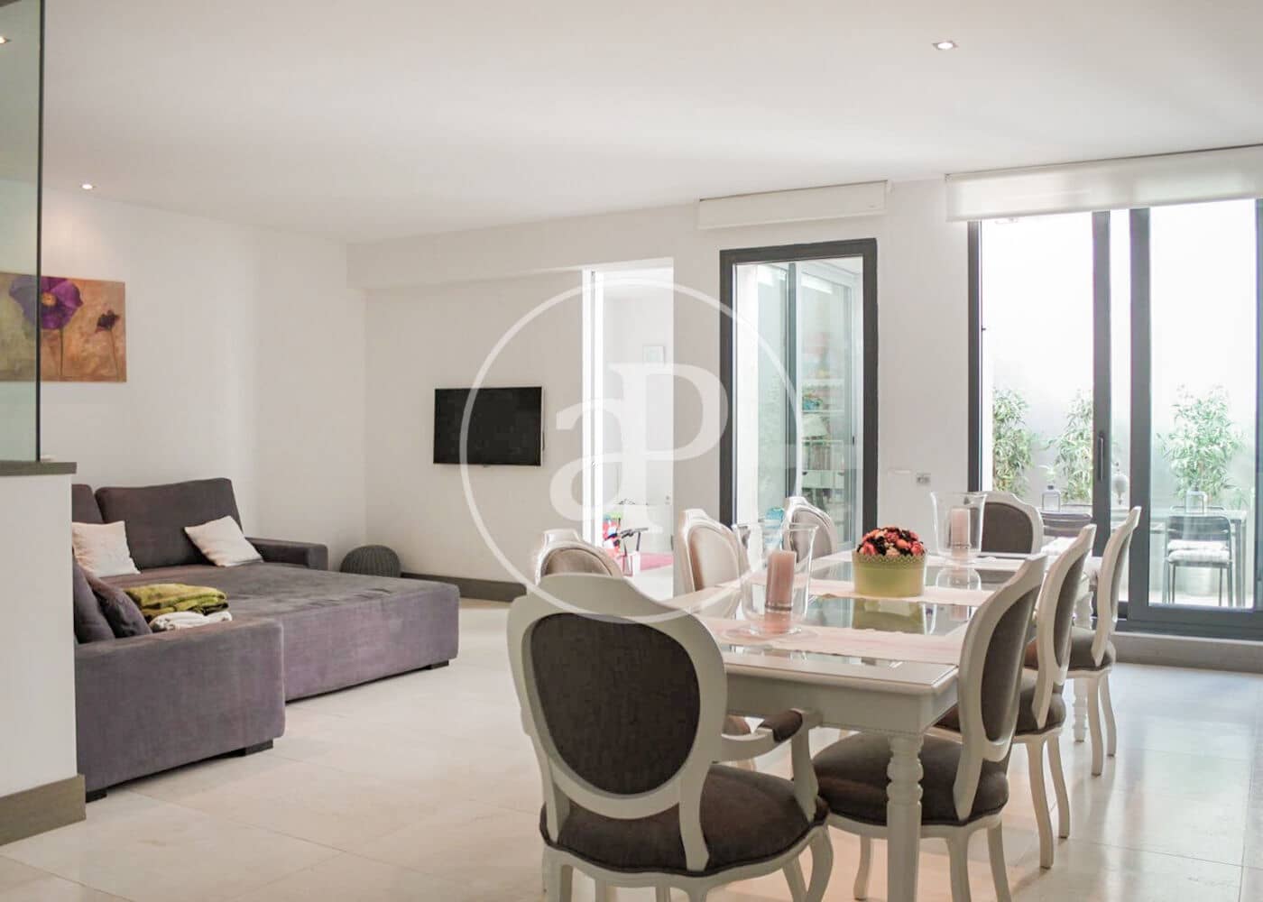 5 camera da letto Villa da affittare in Madrid citta con piscina - 6.900 € (Rif: 8999641)