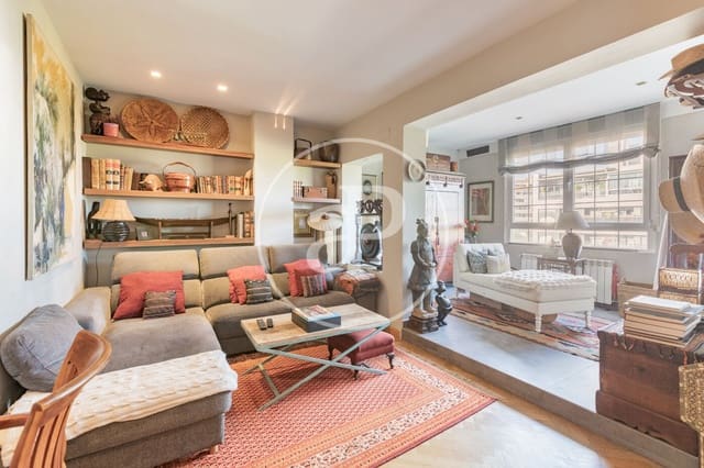 3 bedroom Penthouse for sale in San Sebastián de los Reyes with pool - € 1,100,000 (Ref: 8999642)