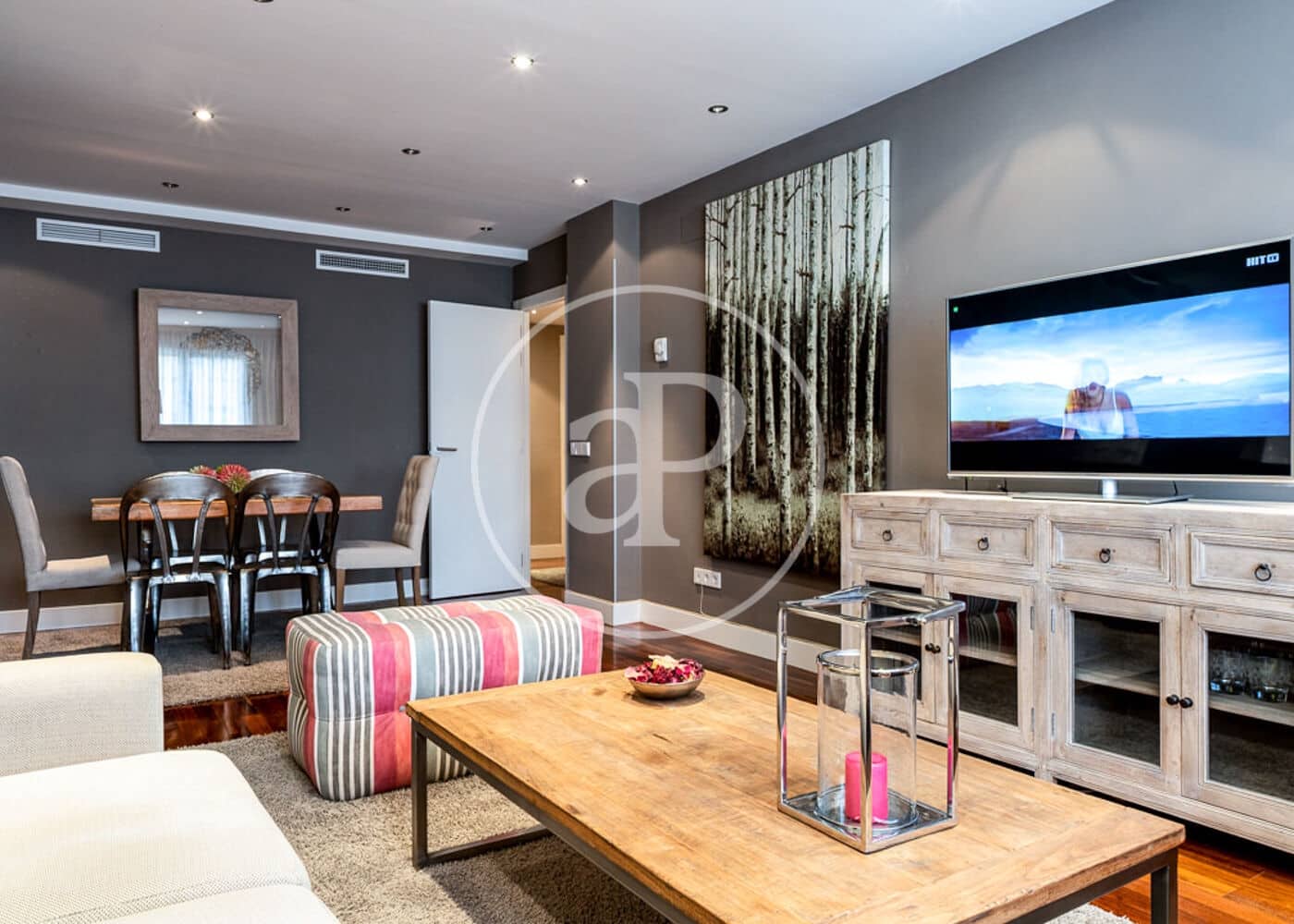 2 soveværelse Lejlighed til leje i Madrid by - € 5.900 (Ref: 8999643)