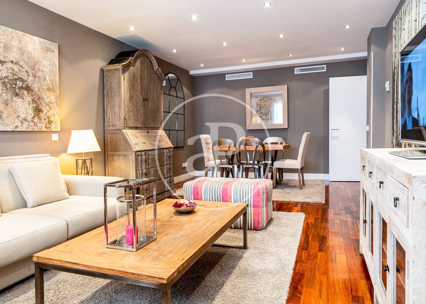 2 soveværelse Lejlighed til leje i Madrid by - € 5.900 (Ref: 8999643)