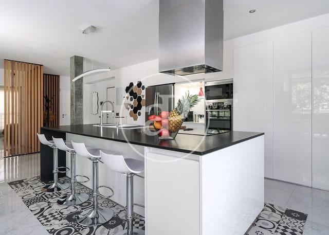 Apartamento de 3 habitaciones en Ciudad Jardín, Madrid ciudad en alquiler - 6.500 € (Ref: 8999645)