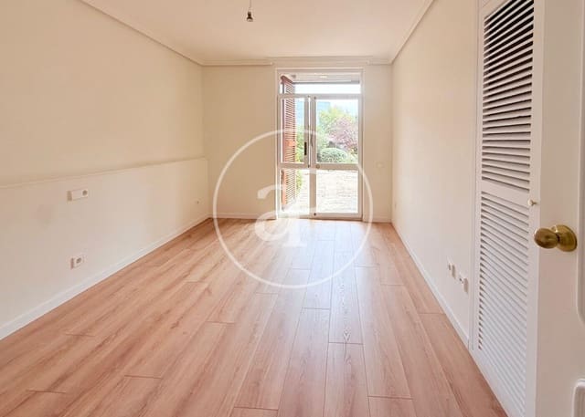 4 bedroom Villa for rent in Piovera, Madrid city with pool - € 6,900 (Ref: 9001793)