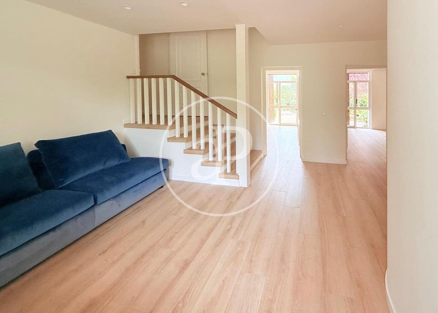 4 bedroom Villa for rent in Madrid city with pool - € 6,900 (Ref: 9001793)