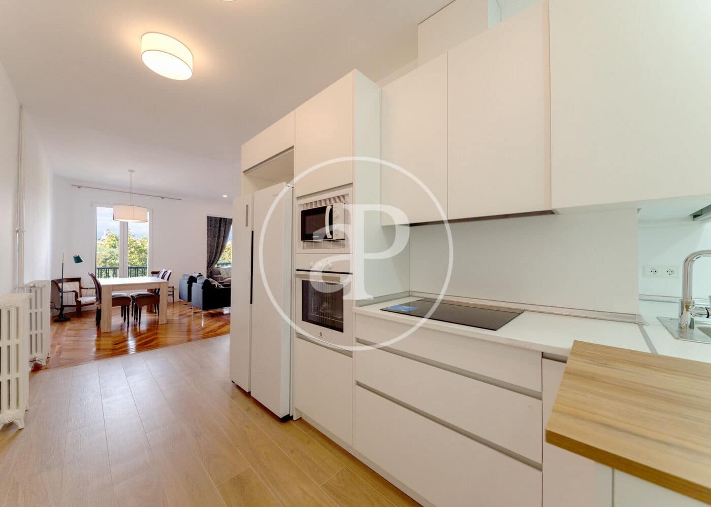 4 sypialnia Apartament do wynajęcia w Miasto Madryt - 4 400 € (Ref: 9001795)