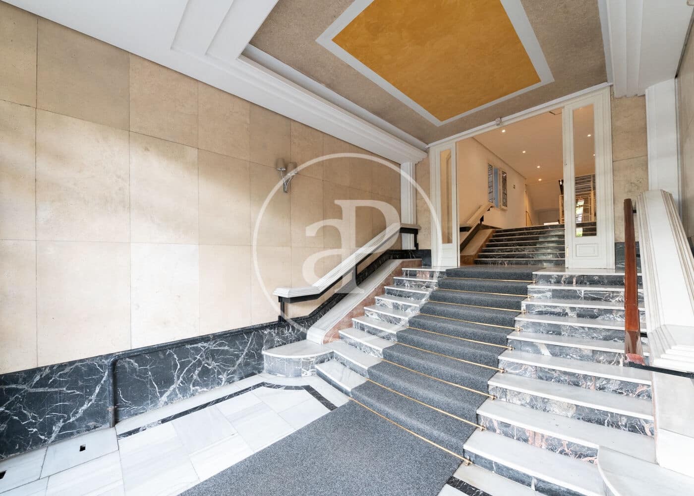 4 sypialnia Apartament do wynajęcia w Miasto Madryt - 4 400 € (Ref: 9001795)