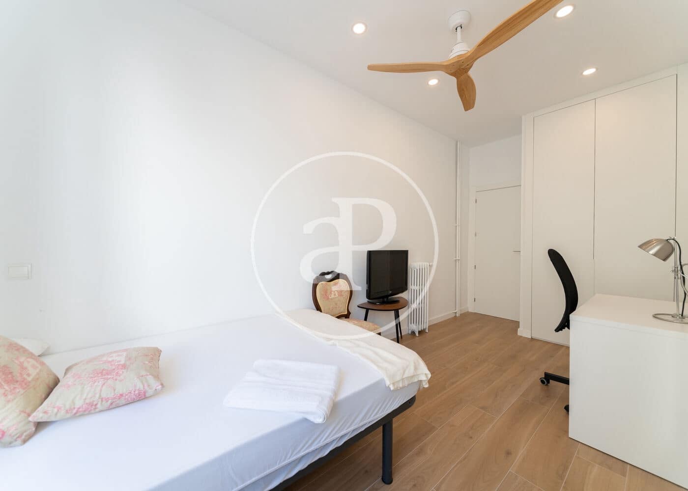 4 sypialnia Apartament do wynajęcia w Miasto Madryt - 4 400 € (Ref: 9001795)