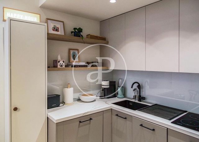 2 quarto Apartamento para arrendar em Justicia, Madrid cidade - 2 500 € (Ref: 9004717)